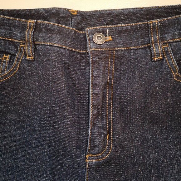 Talbots Stretch Ladies Size 8 Straight Leg Dark Wash Jeans - Picture 7 of 15